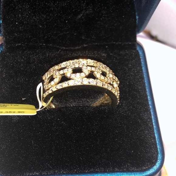 10k solid gold real diamond men Cuban ring, bestseller 1 carat natural diamondss - Picture 8 of 9